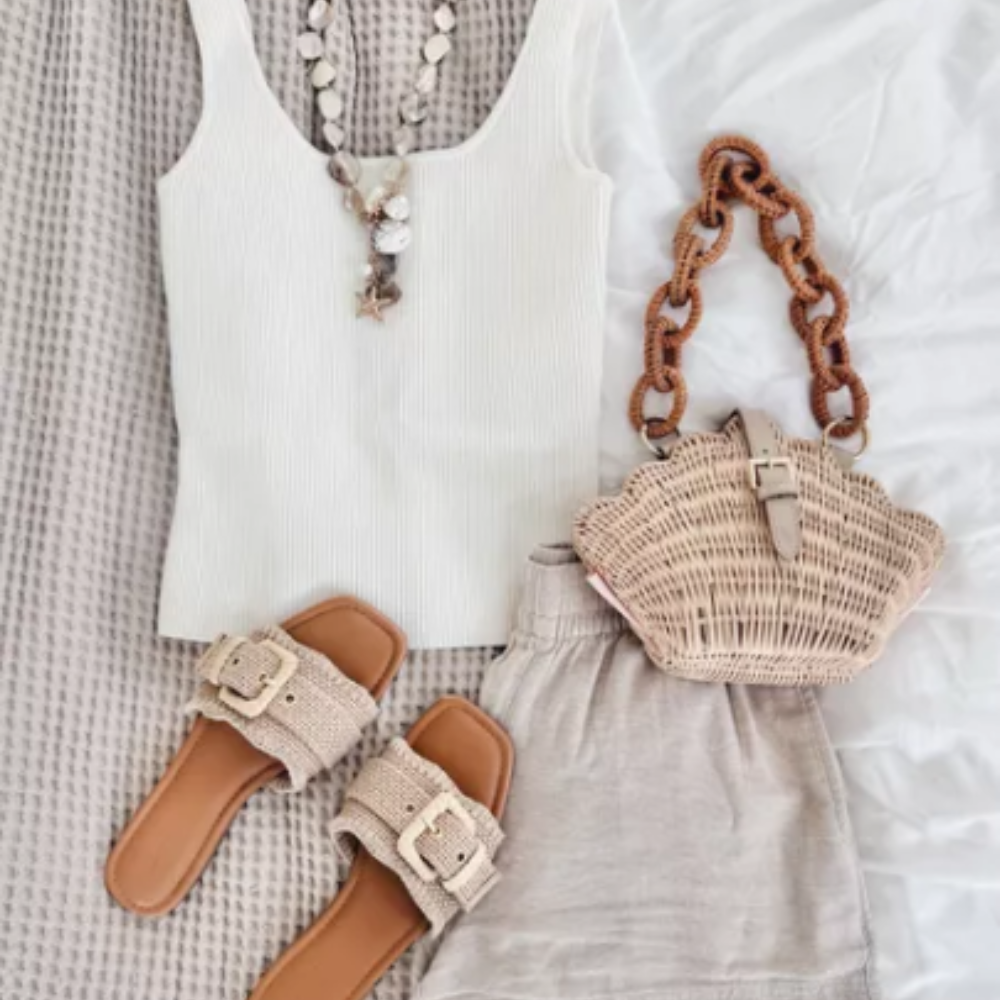 Summer Clamshell Handbag